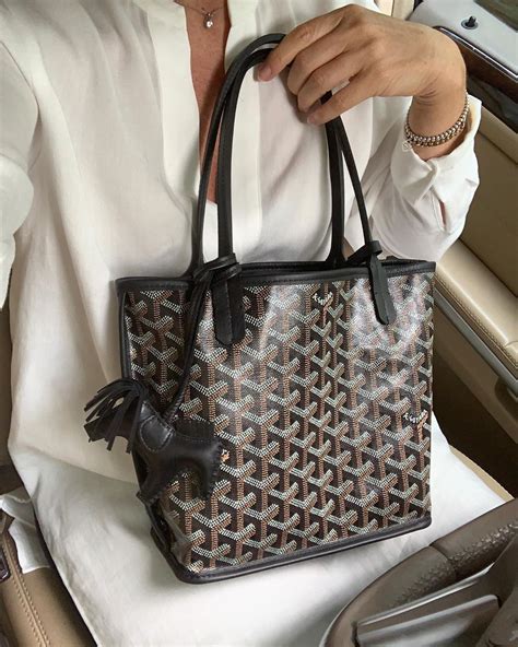 goyard bag style|luxury tote bag Goyard.